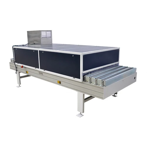 Unimak C4 130 CL panel hűtő alagút front